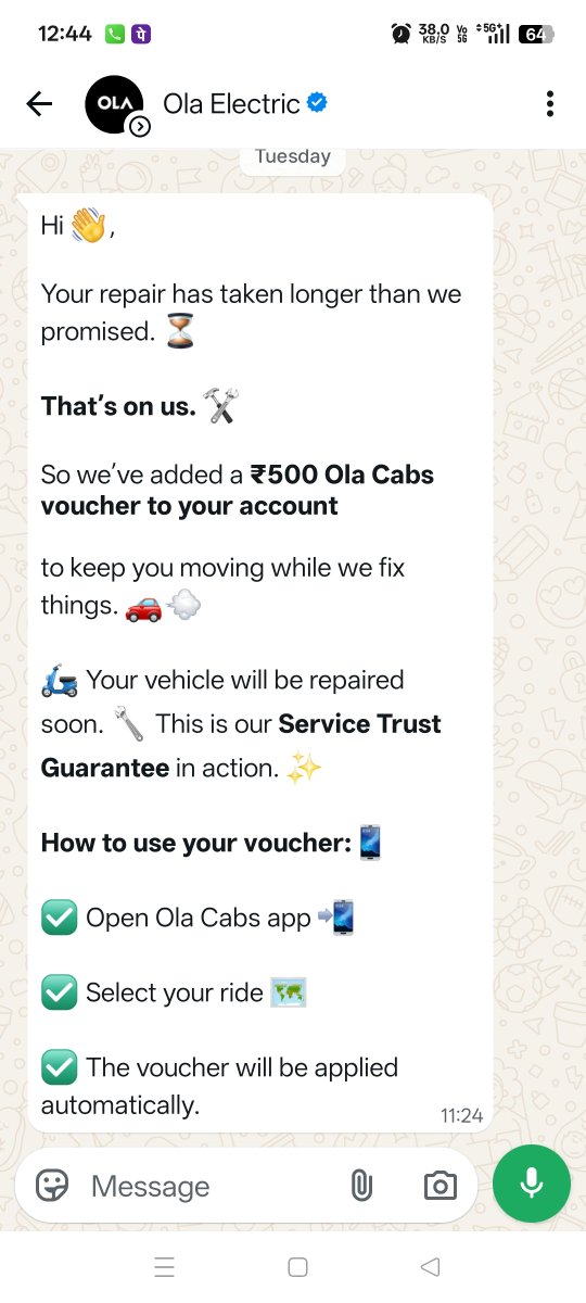 raviverma602's tweet photo. Service की जगह ये ola का कूपन दे रहा है,तुम जैसे बेईमान कंपनी का कोई सर्विस अब नहीं चाहिए।मै गाली देना नहीं चाहता हूं लेकिन @bhash 
@OlaElectric 
@OlaEV_Support 
इन लोगों का रवैया इतना खराब है कि सर्विस तो hyper मिल नहीं रही है लेकिन कस्टमर #hyper जरूर हो जा रहा है https://t.co/S5O6GtBpSN