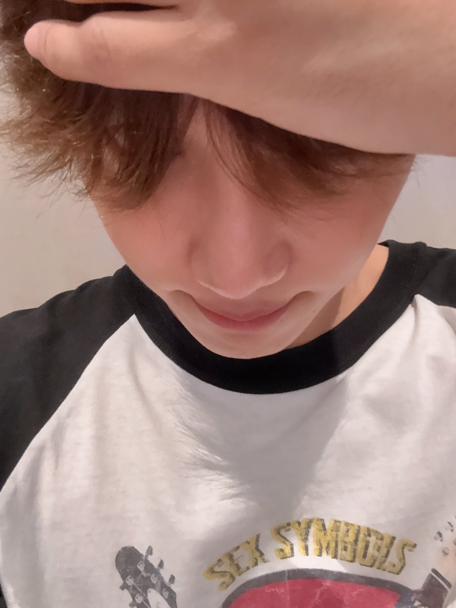 nothingonini's tweet photo. JONGIN JUST SENT THIS OMGF😭😭😭 https://t.co/1rDnxHYCGy