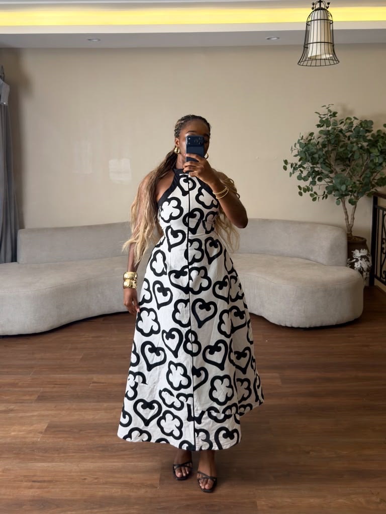 JustCasper_2's tweet photo. Women who dress decently like this>>>> https://t.co/zhlYrChyLE