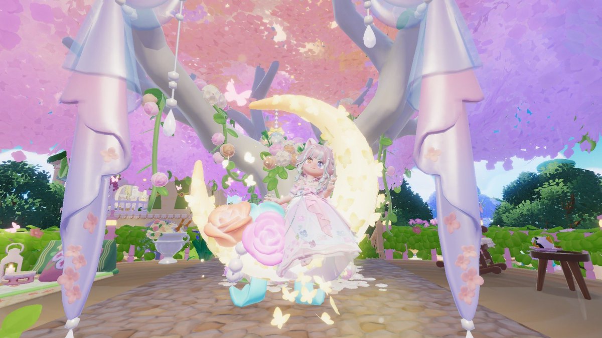 choco_pia_'s tweet photo. お城撤去して家周りをやや森にしたけど、
ドレスは着替えたくなくて。
一旦、「お城を抜け出して森で暮らしてるお姫様」
……って設定にしておこうかと思います←
(全然森に住む人の格好してない)
もっと森にしたいけど、建築苦手すぎて森にならない。 https://t.co/UznNAFX5lF