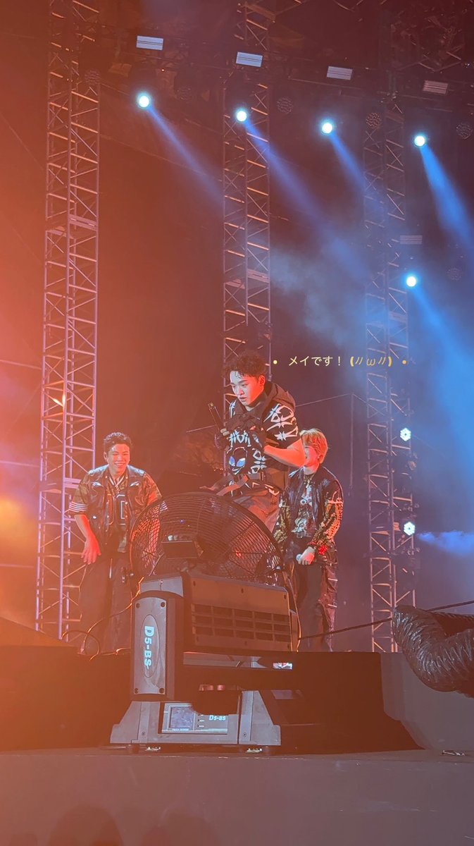 Mai5_tsuki's tweet photo. BE:FIRST at Lalala Festival 2026 (2026.08.23) - PART 1

Please forgive me if some of them aren’t perfect. I took these photos while recording at the same time, and my camera was literally fighting against the spotlights 😭

By the way~…
I only managed to take a few photos. Sorry 😔

#BEFIRST #RYUHEI #SHUNTO #SOTA #LalalaFest2026