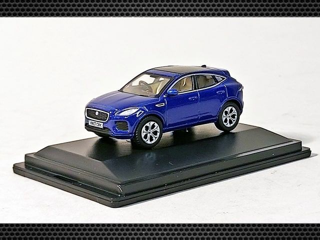 ModelCarWorld2's tweet photo. Start September off with these fantastic 1:76 diecast models!
https://t.co/VsQVsILpCs
#diecast #modelcarworld #modelcarshop #shopdiecast #diecastlovers #diecastcollector #modelshop #diecastmodels #diecastmodel #modelcars #modelcarworld #cars #scalemodelcars #carworld #resin https://t.co/bKakzYFGTo