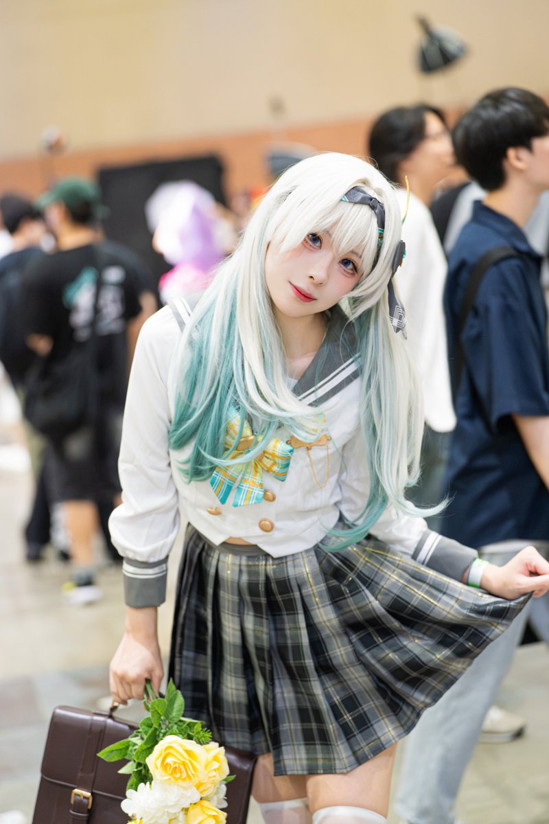 Pine_pht's tweet photo. 26.08.16 서울 코믹월드    

붕괴 스타레일 - 반디 교복ver
Cosplayer: @momonga_cosx
#崩壊スターレイル #HonkaiStarRail #Firefly
#cosplay #コスプレ https://t.co/fSOb0EGJi4