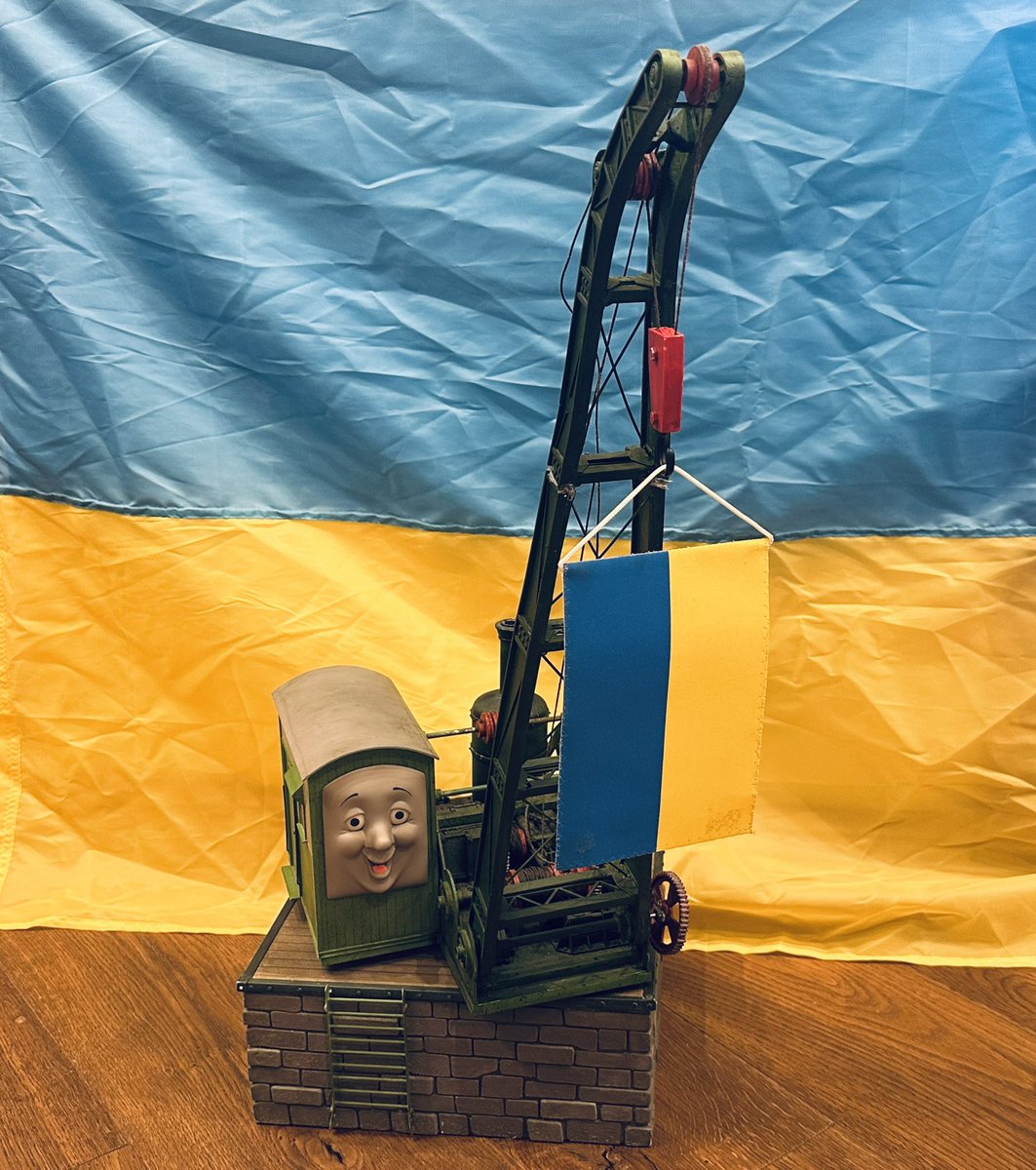 nwr_sodor's tweet photo. happy ukrainian independence day from colin! https://t.co/mBEJvTRMG3