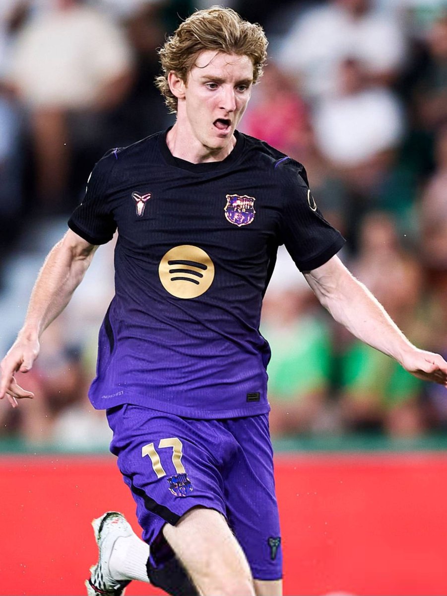 BarcaTimes's tweet photo. 🏴󠁧󠁢󠁥󠁮󠁧󠁿✨ Anthony Gordon becomes the first 21st-century player to make his LaLiga debut with two assists — doing it against Elche. Instant impact. 🌟 https://t.co/me8a8Bf6tr