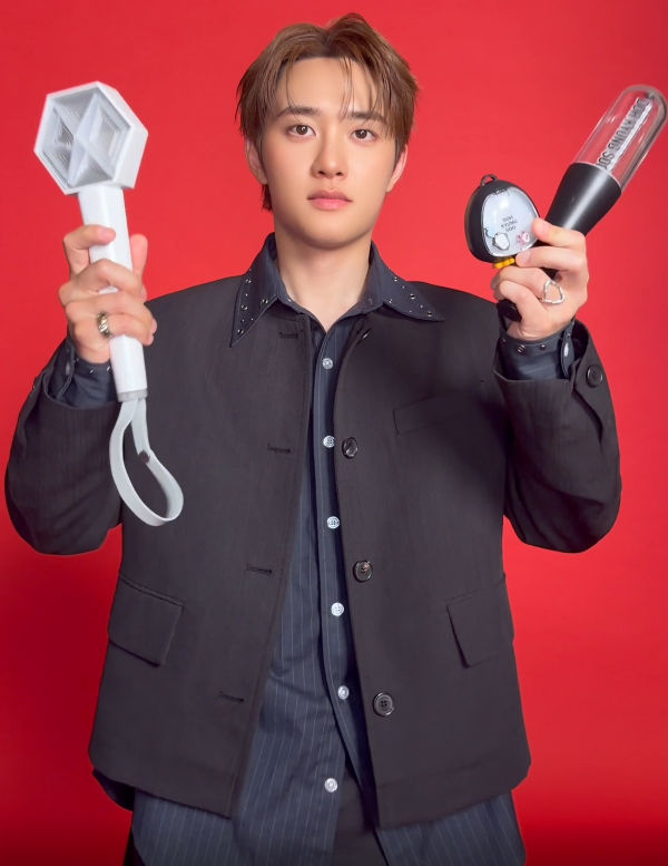 clairmerence's tweet photo. สีผมใหม่ คิ้วใหม่นี่มันหล่อจริงเฮ้ย พอผมสีอ่อนแล้วหน้าก็ดูละมุนขึ้นด้วย เหมือนลูกครึ่งเลยแฮะ https://t.co/ikIKI9ndyf