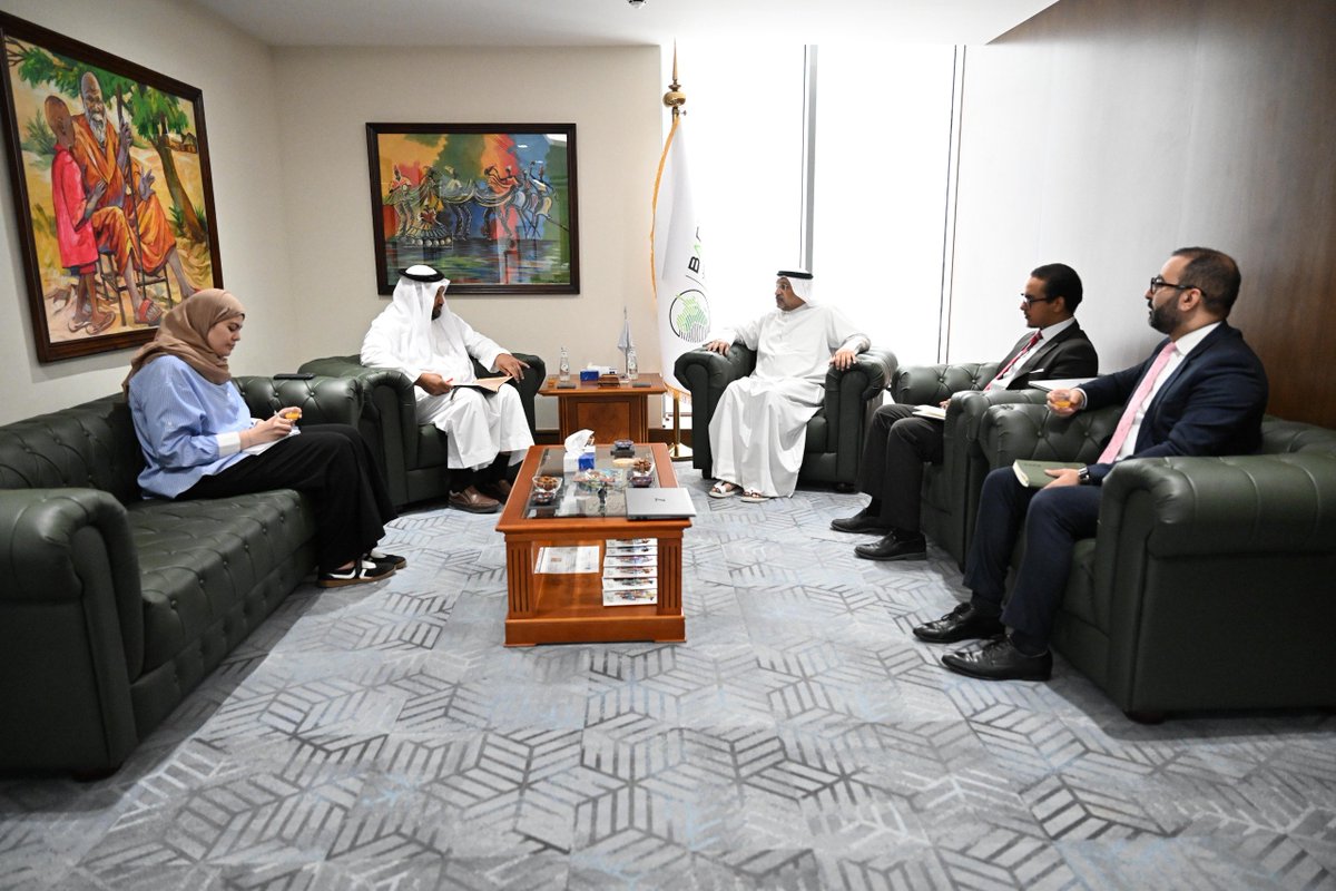 badeabank's tweet photo. H.E. Mr. Abdullah KH ALMUSAIBEEH, @BADEAPRESIDENT, received today at his office H.E. Mr. Mohamed Riad Hullemuth, Ambassador of the Republic of Mauritius to the Kingdom of Saudi Arabia.

The meeting discussed prospects for strengthening cooperation between BADEA and Mauritius and reviewed the Bank’s ongoing and completed project portfolio in the country, supporting Mauritius’ development priorities and enhancing the impact of the development partnership between the two sides.