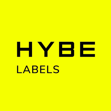 TUIDE_UPDATES's tweet photo. TUIDE received advice from their HYBE seniors.

"We've met HYBE senior artists quite often while filming challenge videos together, and they advised us to stay healthy while promoting and to enjoy performing on many stages."

#TUIDE #튜이드 https://t.co/S55bURDVvT