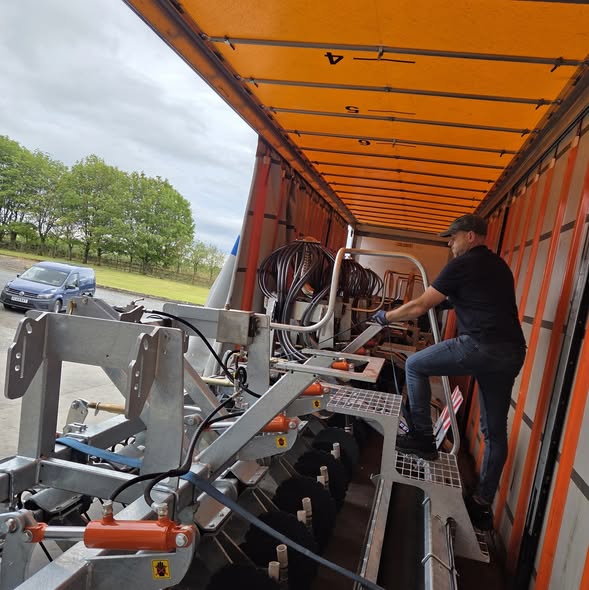 ErthLtd's tweet photo. A bit of rain and lots of variety this week. 

4 Krummenacher ready Agriseeder E on way to Muller Ag in Switzerland and a 6m Agriseeder with all the bells and whistles on the way to Wales https://t.co/TgwhTBj6x0