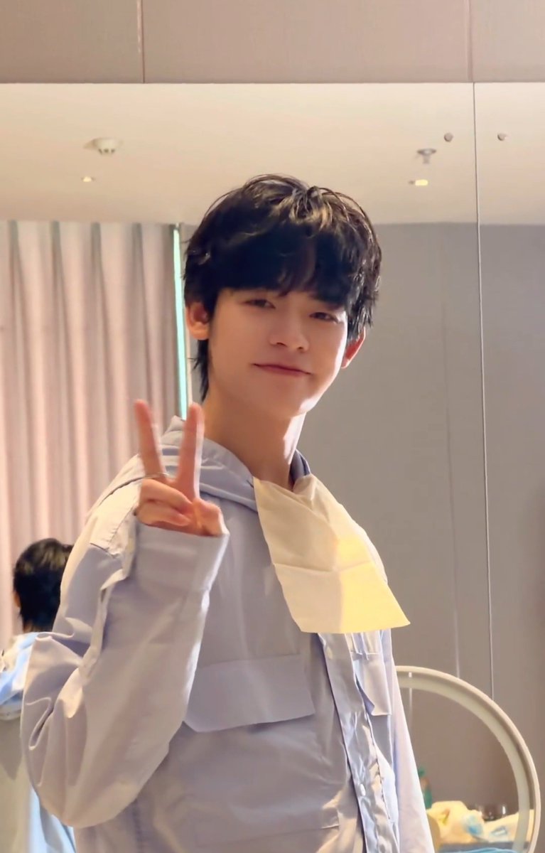 teeteebaipor's tweet photo. แมวหัวดุ๋งตุวนี้ ดื้อม้ายยยยยย https://t.co/tk2dr2lsCg