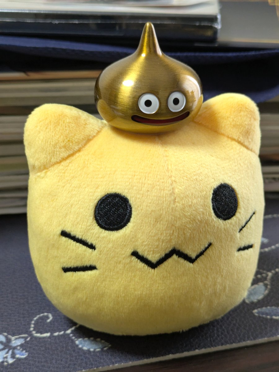 kazumi_camera's tweet photo. ゴールデンなスライム好き https://t.co/2zKPUAerKM