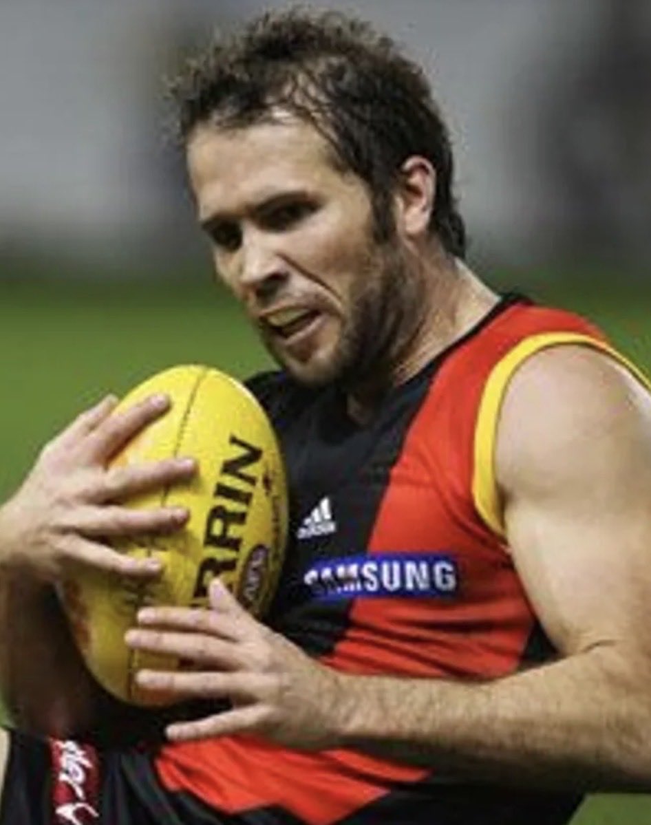 frazentoast's tweet photo. Rollar coaster 24 hours and it might take longer for those who were seeking the fairytale but Spike is now our man and we must accept the decision. Let’s go to the draft, build on our already strong young list and trust the process. Over to you Spike &amp; @essendonfc #WeAreEssendon https://t.co/gGKztorMPj