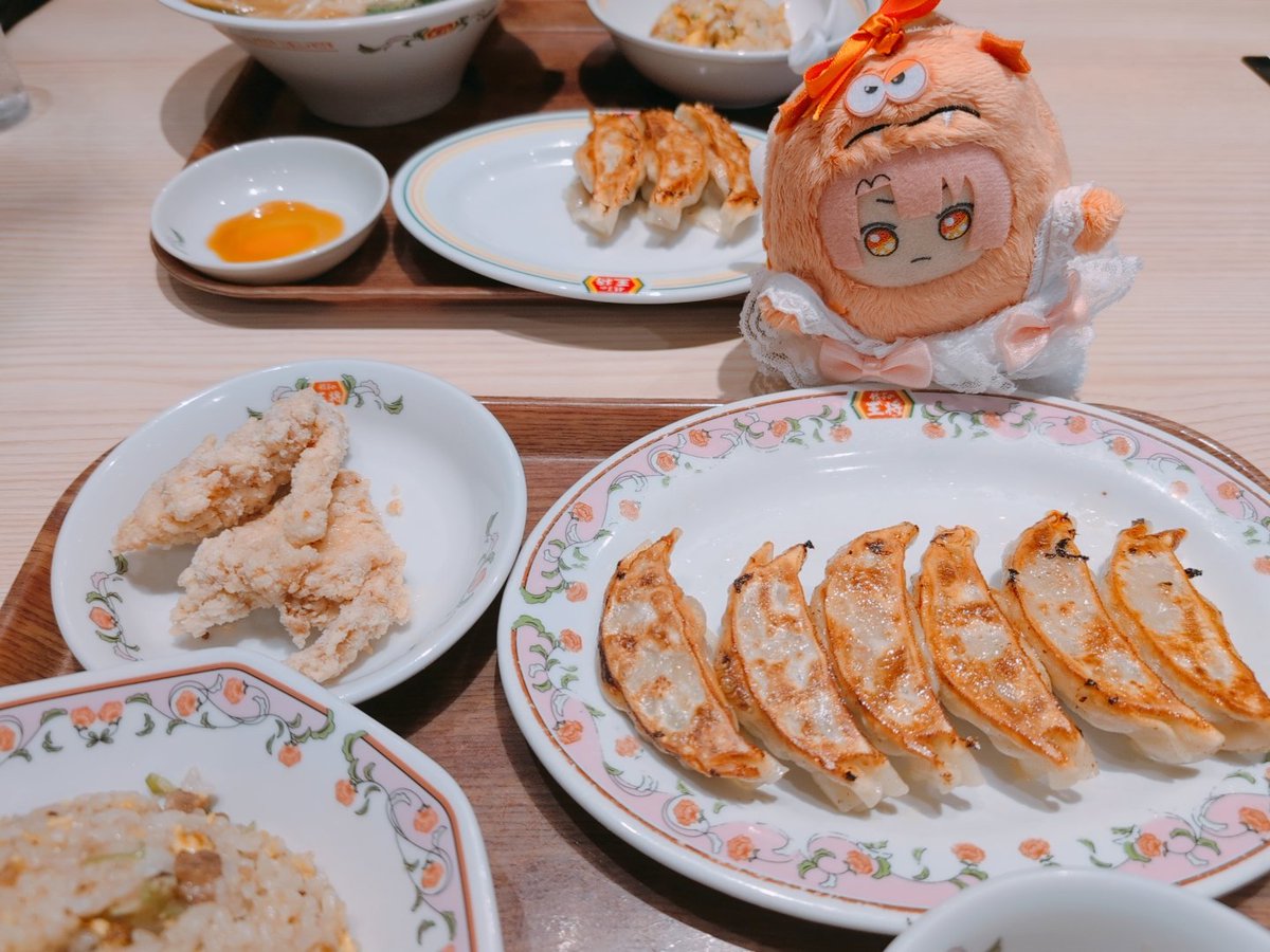mtfwpanda's tweet photo. 食い気味に餃子を見にきたゆずちゃん🥟

#もんみつげんきなげつようび https://t.co/sisxxA1FHA