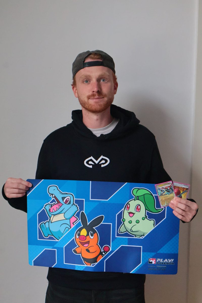 BertieTCG's tweet photo. Decided to rock up to TCG store in Hungary on holiday and ended up winning! Everyone was very nice as I didn't speak the language and I didn't have a mat or any dice 🤣😭 Thanks @Mnstrcoll for the continued support! https://t.co/kXMgOPwMEK