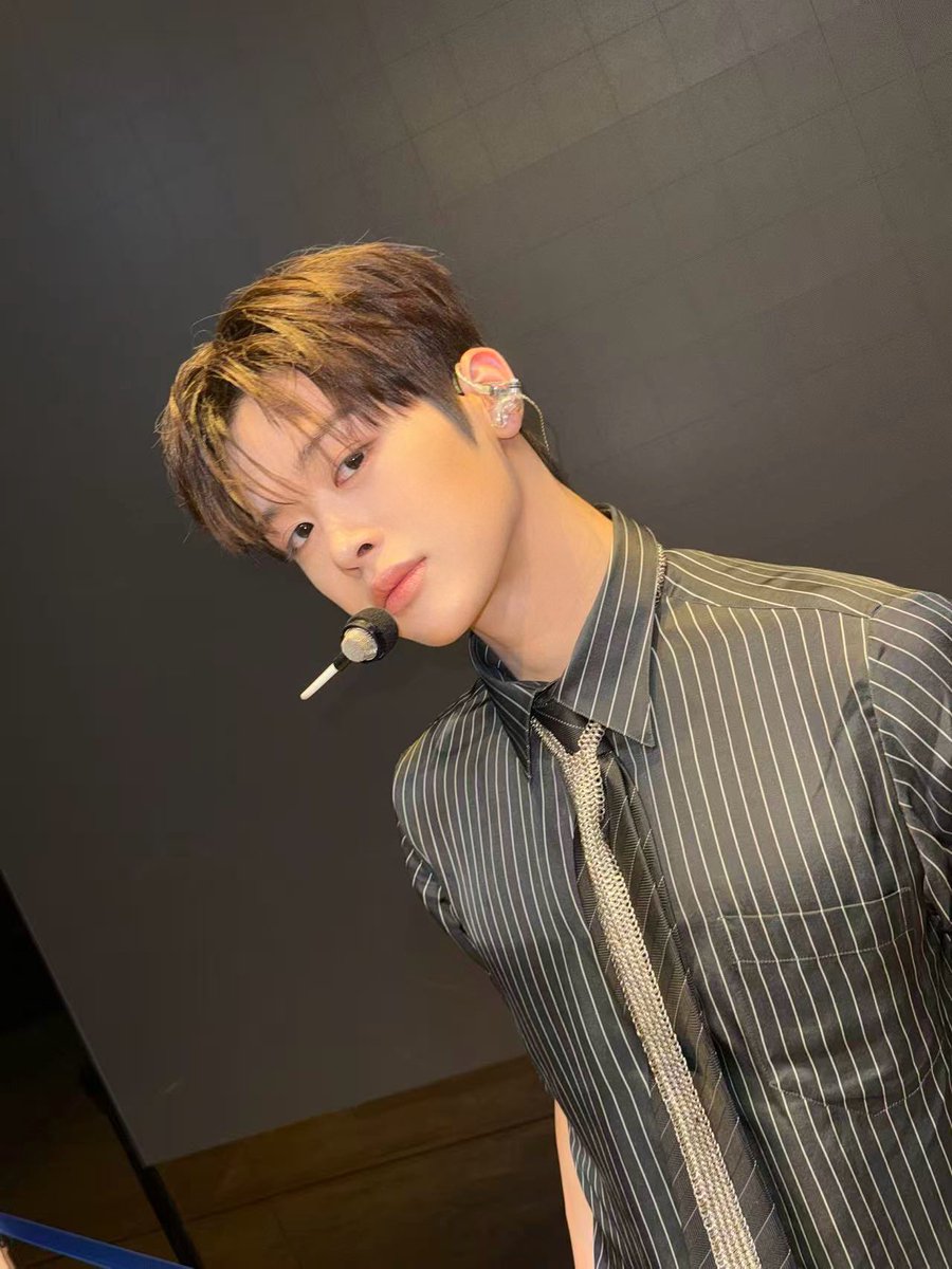 wnoonw_'s tweet photo. 나 이 착장 좋아하는거 어케알고…!
#앙둥이미담 https://t.co/hh6BnYZt0U