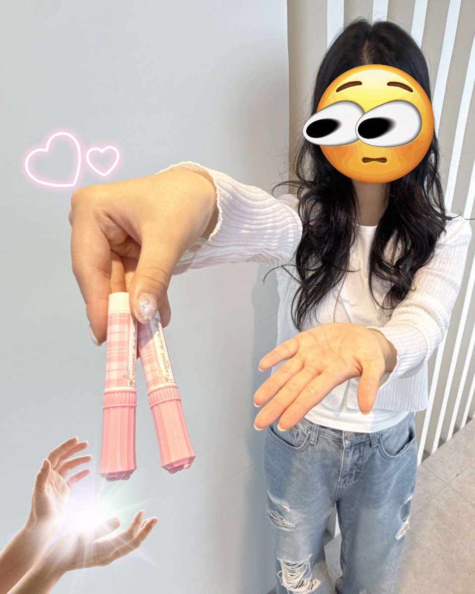 canmake_kr's tweet photo. #인용이벤트
말랑말랑 소프트 벚꽃 핑크립🌸
무치푸루 틴트 08 사쿠라 롤이
오늘 올리브영에 출시되었습니당!!

보자마자 이건 캔메이트 여러분도
꼭 써봐야 한다고 생각한 지기!!

팀장님께 허락받고
출시 기념 이벤트 바로 갖고 왔습니다✌️

사쿠라 롤이 궁금했던 캔메이트라면
써보고 싶은 이유를 인용으로 알려주세요💗

참고로 8/26 (수)에는 올리브영 
오늘의 특가로도 만나볼 수 있을 예정이니 
놓치지 마세요 (๑>؂•̀๑)✌

🌸 참여 방법
① 사쿠라 롤을 써보고 싶은 이유 인용으로 남기기
② 캔메이크 계정 팔로우하기
🌸 당첨 선물: 무치푸루 틴트 08호 사쿠라 롤
🌸 당첨 인원: 5명
🌸 이벤트 기간: 8/24(월)~8/31(월)
🌸 당첨자 발표: 9/1(화)