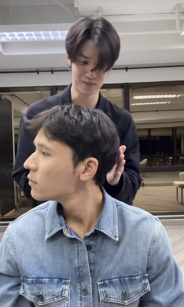 shirthybe's tweet photo. การที่แกล้งพีคให้ยิ้มได้ คือสิ่งที่เพิร์ลชอบที่สุดแล้วแหละ😌 
#เพิร์ลพีค #PearlPeak https://t.co/q7ZQVyM2WU