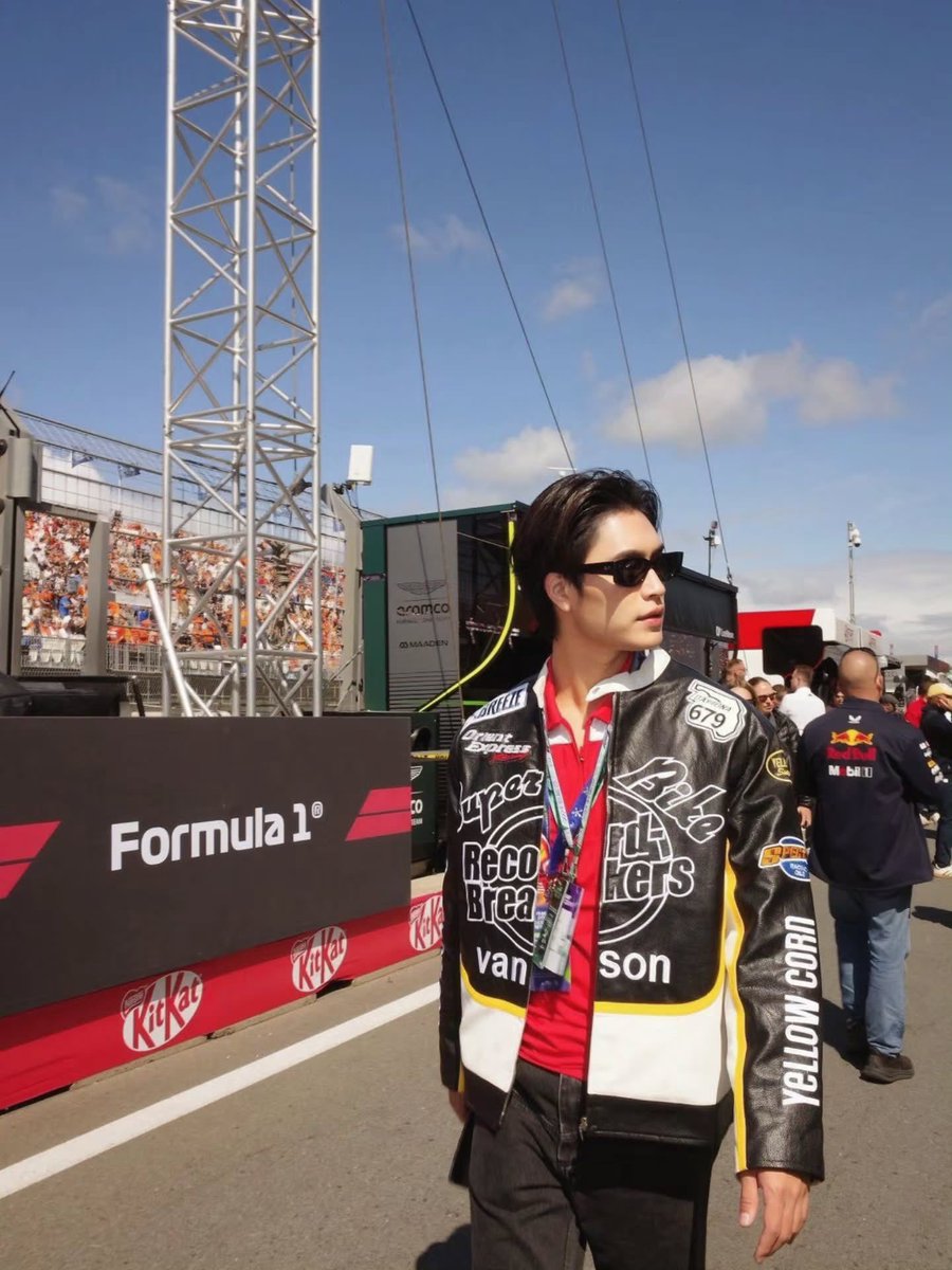 nongsiii's tweet photo. gemini_nt IG (2)
Finals 🏆🏎️🏁

GEMINI IN F1A DUTCH GP 2026

#BreezexGeminixF1A
#BreezeQuickWash
#Gemini_NT #เจมีไนน์  

😭😭😭😭 https://t.co/C7nVC5PyEr