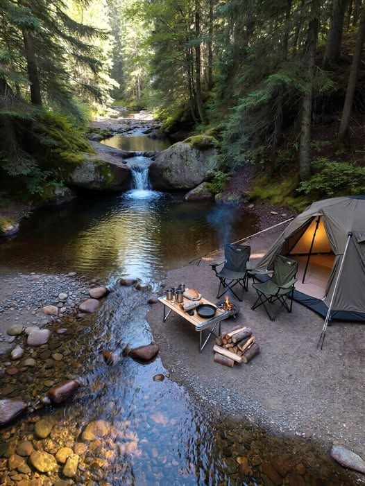 armorolife's tweet photo. It’s Monday.
The week has barely begun, the inbox is filling up, meetings are waiting, and the weekend already feels far away.
Why wait for Friday to decide what your weekend looks like?
Plan it now.
Pick a trail.
Find a campsite.
This weekend, don't just take a break.

#ARMORO https://t.co/zBXlU4J57H