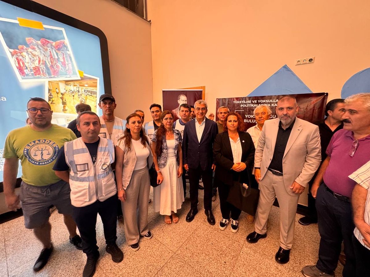 EmadDernegi's tweet photo. EMADDER- EMEK BULUŞMASI YENİ PARTİ SAYIN GÖKHAN GÜNAYDIN

@yenipartiyiz
@eczozgurozel
@gunaydingokhan

İstanbul Güngören’de, Yeni Parti İstanbul İl Başkanlığının daveti üzerine gerçekleştirilen programa katılım sağladık.

Genel Başkanımız Sayın Mihriban Uğurlu, Yeni Parti Grup Başkan Vekili ve İstanbul Milletvekili Sayın Gökhan Günaydın ile bir araya gelerek kademeli emeklilik mücadelemizi ve milyonların adalet talebini paylaşmıştır.

Nazik davetleri, kıymetli ilgileri ve mücadelemize verdikleri destek için Sayın Gökhan Günaydın’a ve Yeni Parti İstanbul İl Başkanlığına teşekkür ediyoruz.

Saygılarımızla,
Emeklilikte Adalet Derneği 

@sureyyaoderici
@seref_arpaci
@tahsinocakli
@talatdincer
@TekinBingolYeni
@ttaskinozer
@UmitOzlale
@veliagbaba
@yasartuzun06
@yemreyeni
@SinanKrcOzturk
@istanbulorgutu

@EmadDernegi 
#KademeliEmeklilik
#KademeMemleketMeselesi