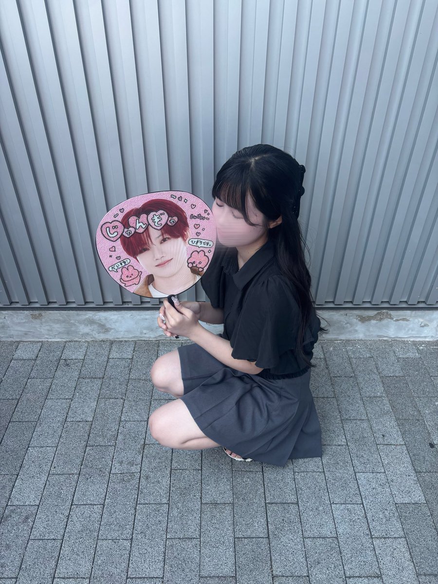 lixyrv's tweet photo. 𝟤𝟨𝟢𝟪𝟤𝟤~𝟤𝟥 💎ෆ.*･ﾟ

トレジャーのおかげでほんっとにたのしくてしあわせな2日間だったよт  ̫ т
また10人で戻ってくるのずっと待ってるよ🌠🧡
트레저를 사랑해~♡ https://t.co/Ih2gZbwMz3
