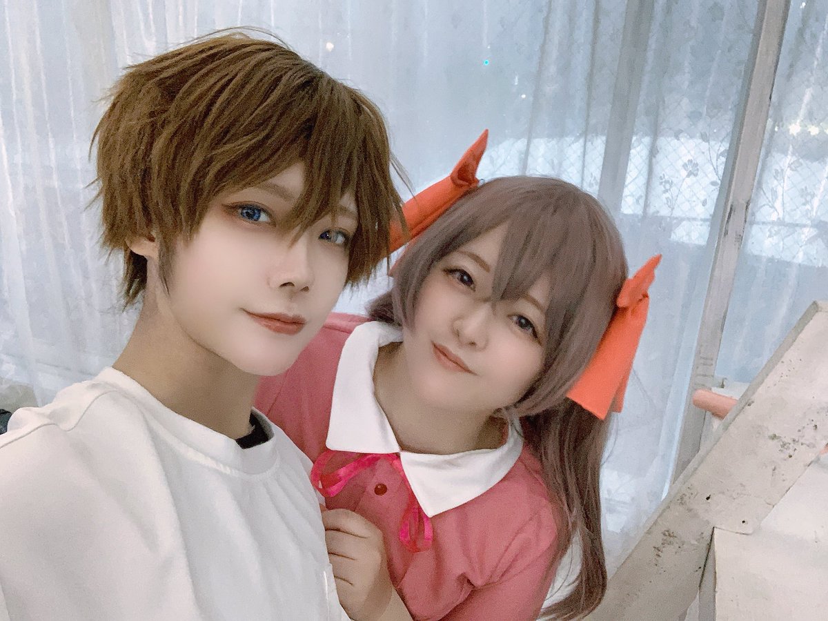 suamacos's tweet photo. ※コスプレ/cosplay
先日ひな太さんとどんちゃんと久しぶりにtkyiしてきた〜😊
夏のゆいちゃん可愛すぎた😭😭
サマバケ衣装、脅威のチェック柄リボン叩きマンだったので、ゆいちゃんのチェック柄たくさん見て褒めてあげていただけませんか…😭
(リボン叩きすぎでスカートパキパキだったよ…😇) https://t.co/tg80r43COF