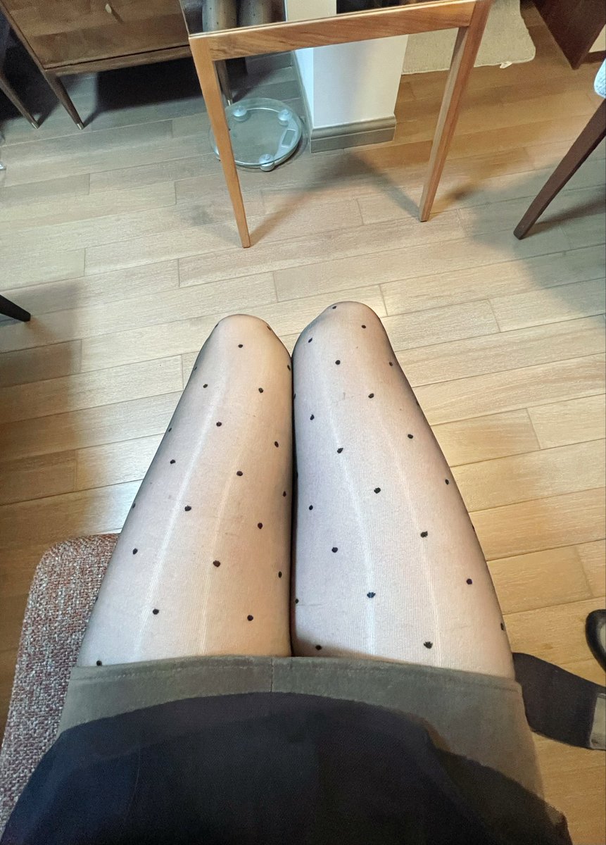 Jennyttyi's tweet photo. 认识你们很高兴哦 https://t.co/yc6TN4poxJ