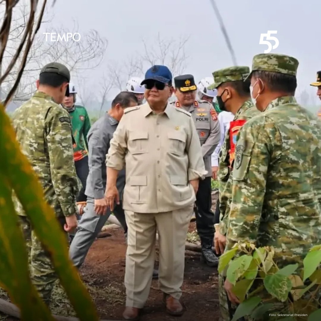 sikucingkuma's tweet photo. 👤: “anies sama ganjar ke NTT pencitraan banget deh”

ya wajar anjirr, pengangguran mereka tuh, yang ga wajar tuh ya KDM WKWKWK. PUNYA JOBDESK BERESIN JABAR EH MALAH KE NTT 🫠

apalagi presidennya tuh, dateng cuma buat cek lahan sawit doang 🫢 https://t.co/QKuDNsMISw
