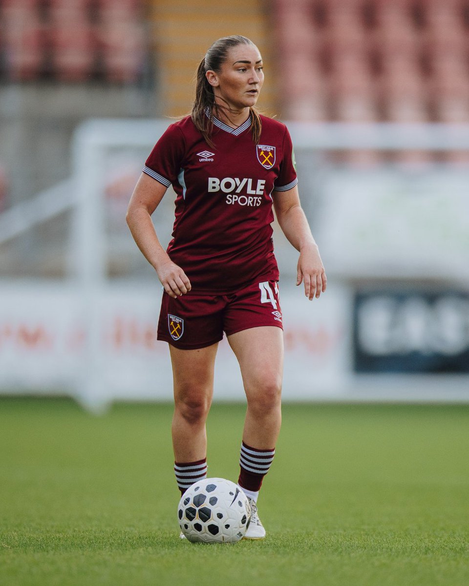 WestHamWomen's tweet photo. We can confirm midfielder Keira Flannery has departed the Club and joined Charlton Athletic on a permanent transfer.

Everyone at West Ham United would like to thank Keira for her contribution and wish her every success for the future. ⚒️