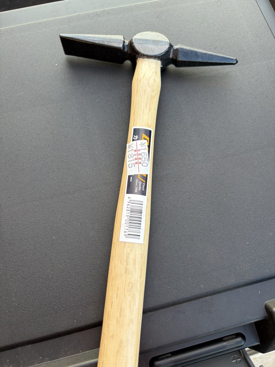 SUSHI_DoDoDo's tweet photo. 個人で道具買いまくるマン 社長から個人で買いすぎだからたまには買ってあげるって言われたけど、何をせびろうかなw
タジマのハーネスとセフベルト(合わせて3万)が欲しいです() https://t.co/pdnAQ0IFT7