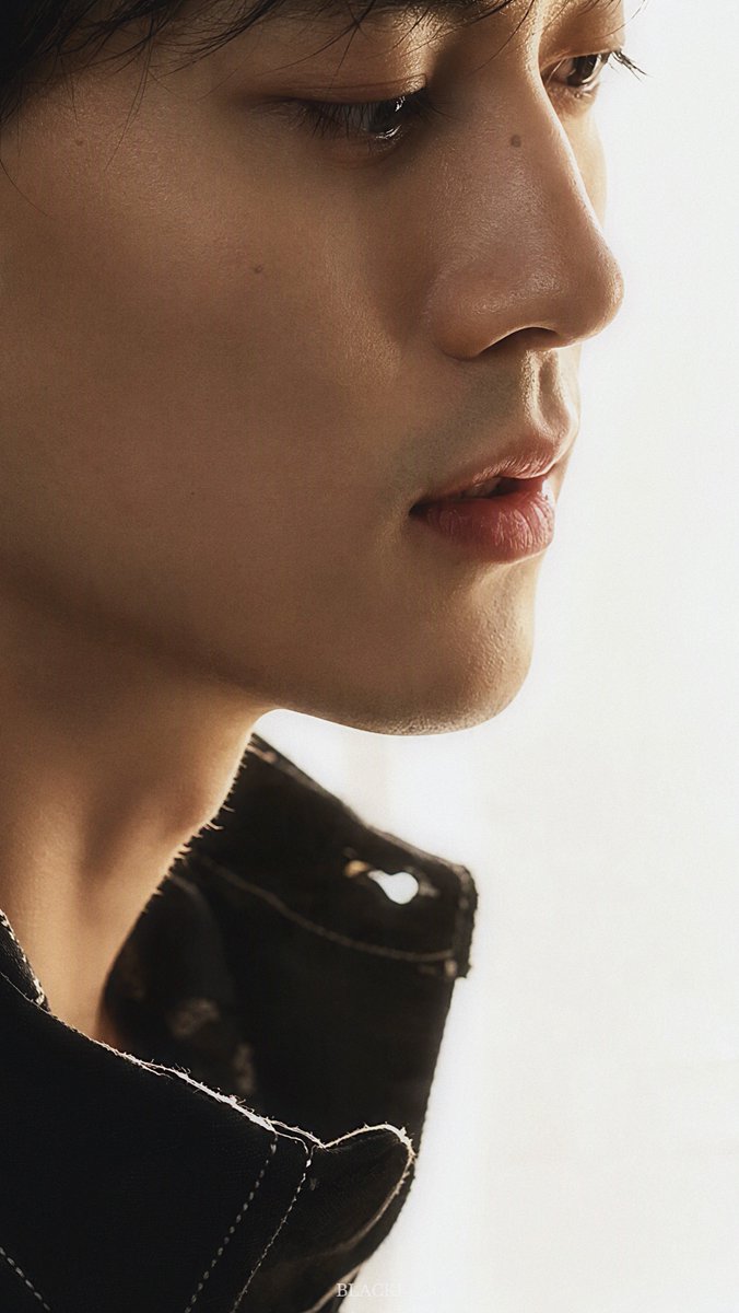 _blackiblack_'s tweet photo. 궁둥이 플러팅-?!?! https://t.co/Wm1wfcdMRB