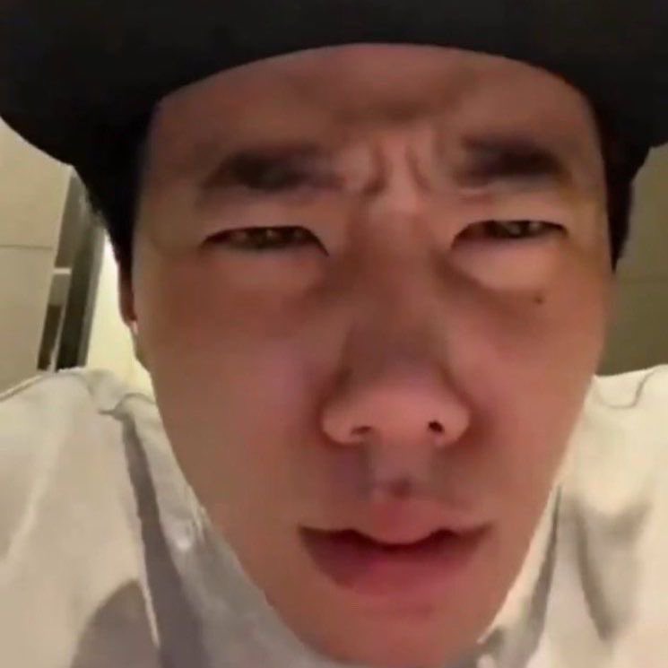 chiaaa227's tweet photo. 이게 뭔 https://t.co/IfvhCjpUrF