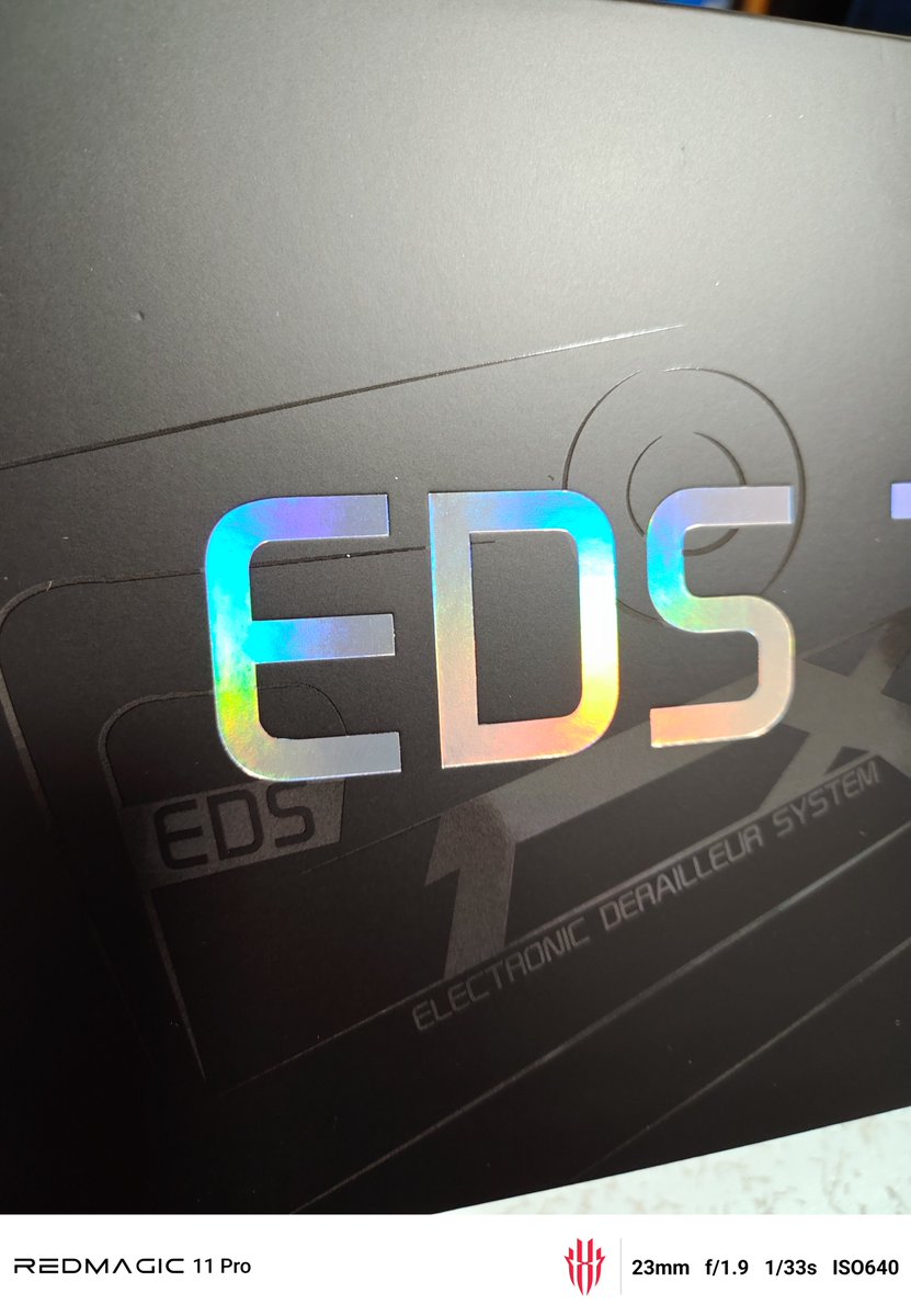 Nisi_8's tweet photo. EDS! EDS! https://t.co/HhiEZLFgmO