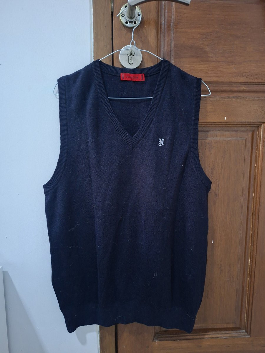 vladimiriku's tweet photo. Vest rajut navy aries club 15k
Ld: 94-146
P: 63

Bahannya aman gak bikin geremet https://t.co/fX1Hy3uDex