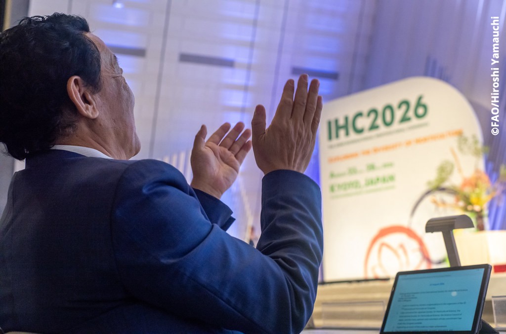 FAODG's tweet photo. In my address to #IHC2026 in Kyoto, I underlined horticulture's vital role in improving nutrition, strengthening livelihoods &amp; building climate resilience. To unlock its potential, must invest more in horticulture research &amp; innovation &amp; build on agricultural heritage. #4Betters https://t.co/XHknl3k1FQ