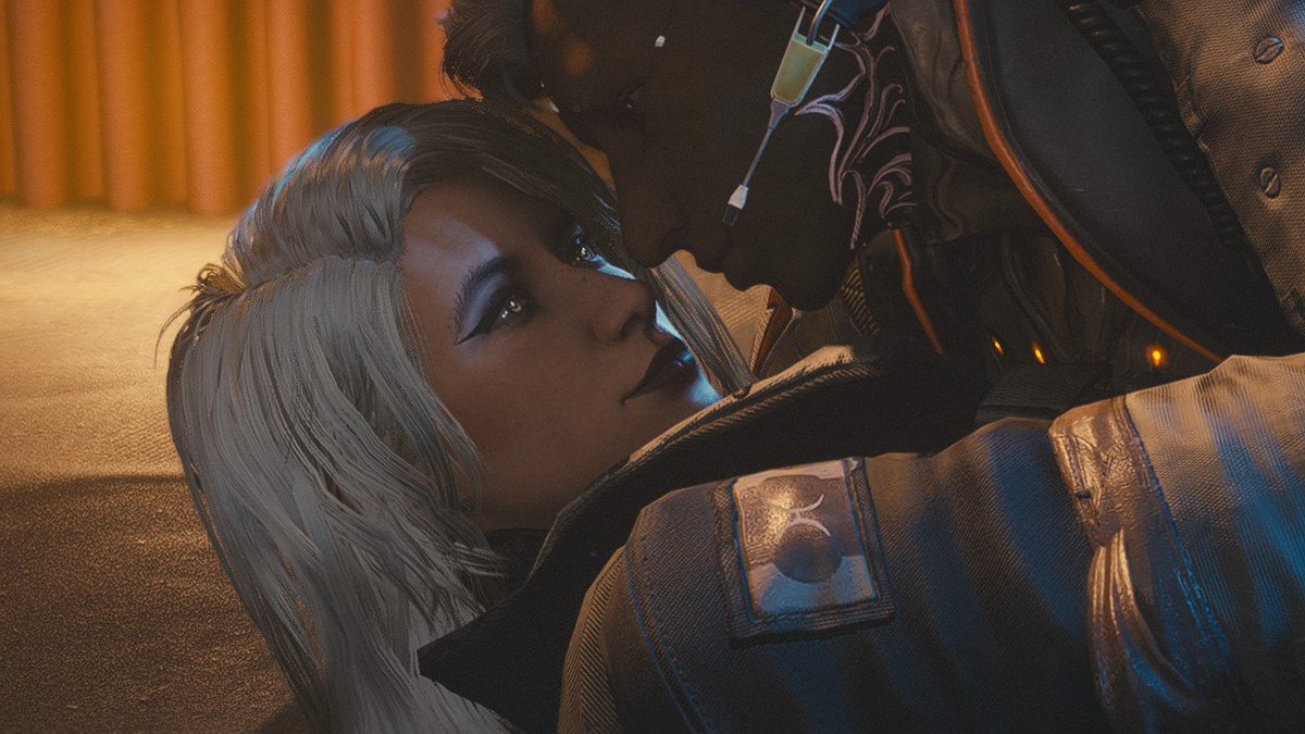 RinRige's tweet photo. My favourite morning flavour every month. I need more kiss scenes in 1999 🙏

#warframe #warframe1999 #amirbeckett https://t.co/pj2GDU9lg2