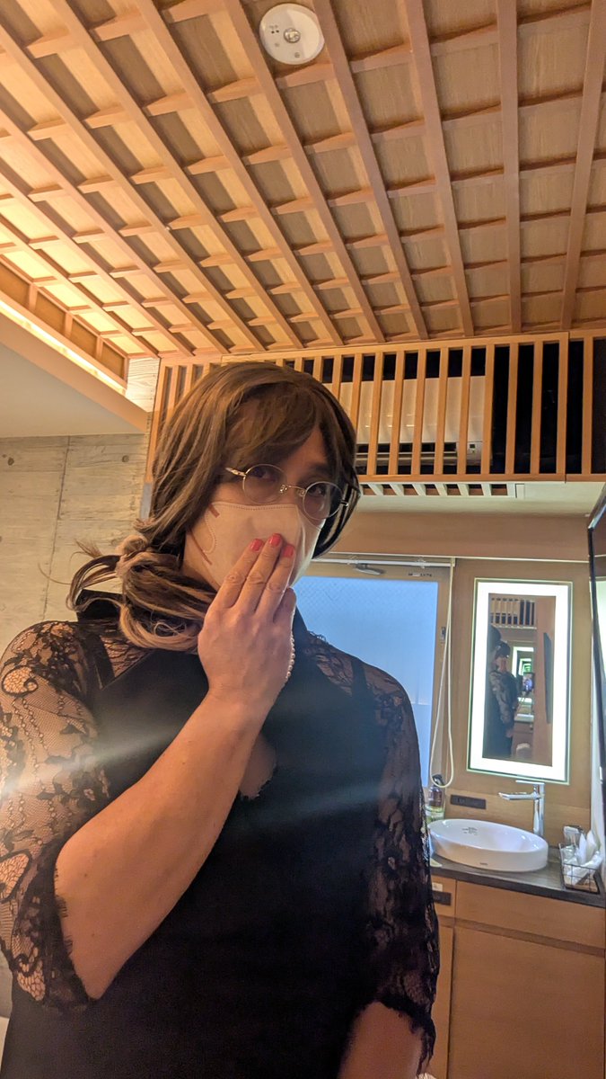 002_mt's tweet photo. 急きょの休みでドタバタでしたが変身できてよかった！またしばらく無理かな〜。まぁマイペースでやっていきます。

#熟女装
#女装 https://t.co/ZtnyNhIQOy