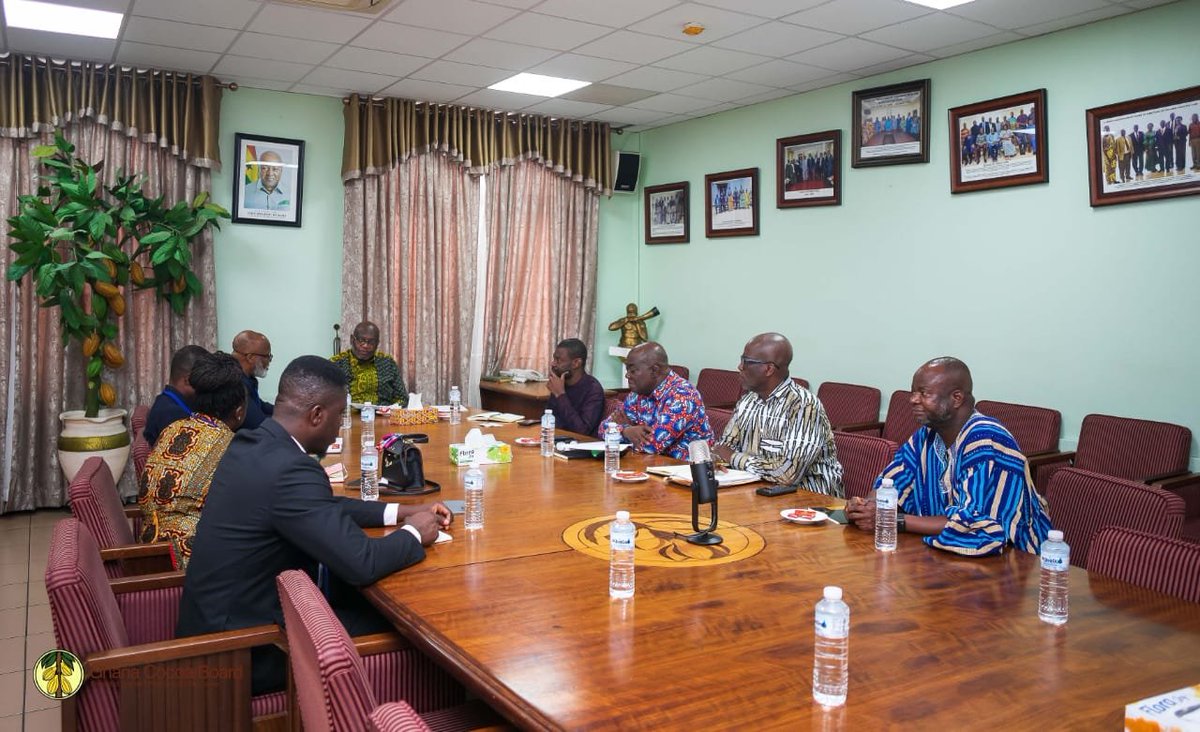 SLinghana's tweet photo. Sierra Leone’s Envoy in Accra, Ghana, His Excellency Mohamed Hassan Kaisamba, last week met with the Chief Executive Officer of the Ghana Cocoa Board (COCOBOD), Dr. Ransford Anertey Abbey, at their head office in Accra, Ghana. https://t.co/rFaEwuIv8S
