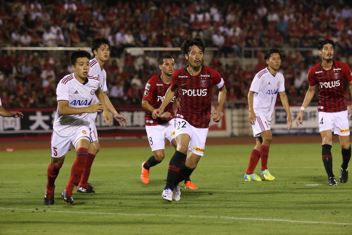 REDS_URAWA_8's tweet photo. 2019年の天皇杯2回戦の流通経済大学戦、後に流通経済大学の3選手は浦和レッズの選手になる。 https://t.co/NUqqQkPkkX