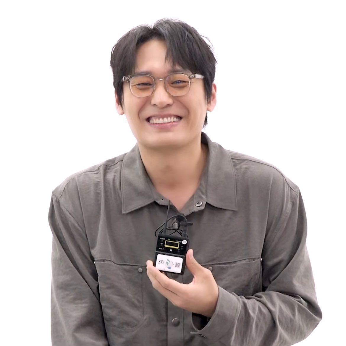 kangkiyoungs's tweet photo. he's so fucking handsome here https://t.co/Wad4OHX4Gz