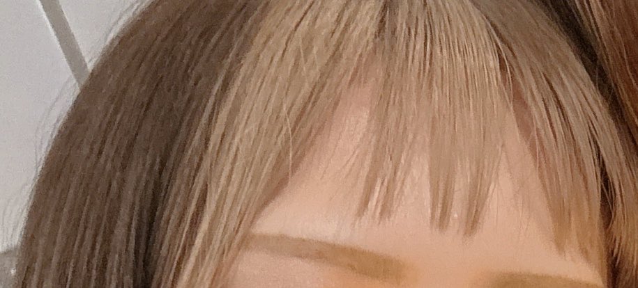 babynabe's tweet photo. とか言ってたのにフェイスフレーミング？やりやがったこの女。
トワくん概念で、毛先ブリーチと迷ったんだけどさ！
遊び心が欲しくて……！！！
まあ後ろ黒いんで…許しておくんなまし… https://t.co/OUD6qsmfwP