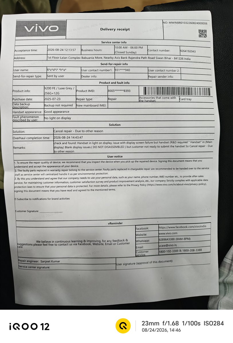 GigWashim19's tweet photo. Here is the update,i'm at service centre, they ask to submit the device and they send the device to the barand r&amp;d team and saying you'll have to pay because it is out of warranty, but why I should pay when this is not our fault.@Vivo_India @naman_nan @Gadgetsdata @yabhishekhd https://t.co/OXDgw9eLgX
