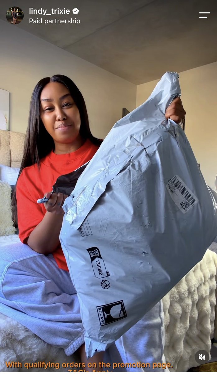SinawoAlienated's tweet photo. Warning: Trixie + Temu + code KKQ8994 = your cart filling up in record time. 😂🛒

TRIXIE X SHOP AT TEMU
TRIXIE X QUEEN OF PLUGS
#TrixieChristoffels
#TrixieTheBrand
#ShopAtTemuWithTrixie https://t.co/1JxYCVXP6w