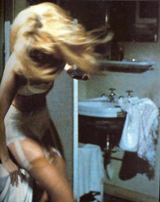 RuizVidal7's tweet photo. Lundi  
(Catherine Deneuve - 'Belle de jour') https://t.co/PMVpBSRLzZ