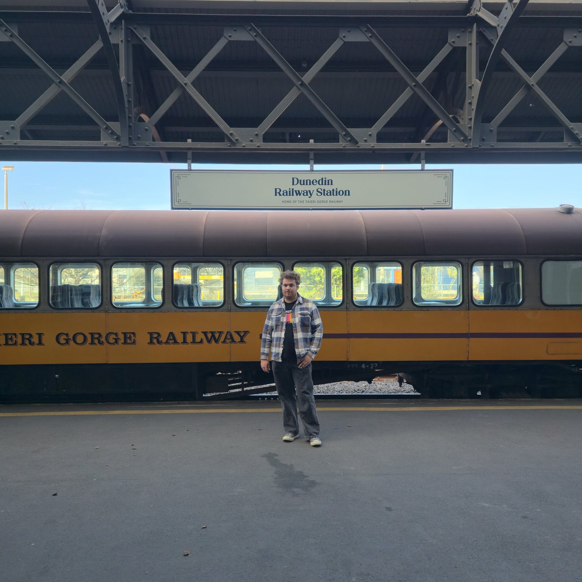 n_cleggy's tweet photo. Dunedin Railway Station https://t.co/yhaLD6P3AM