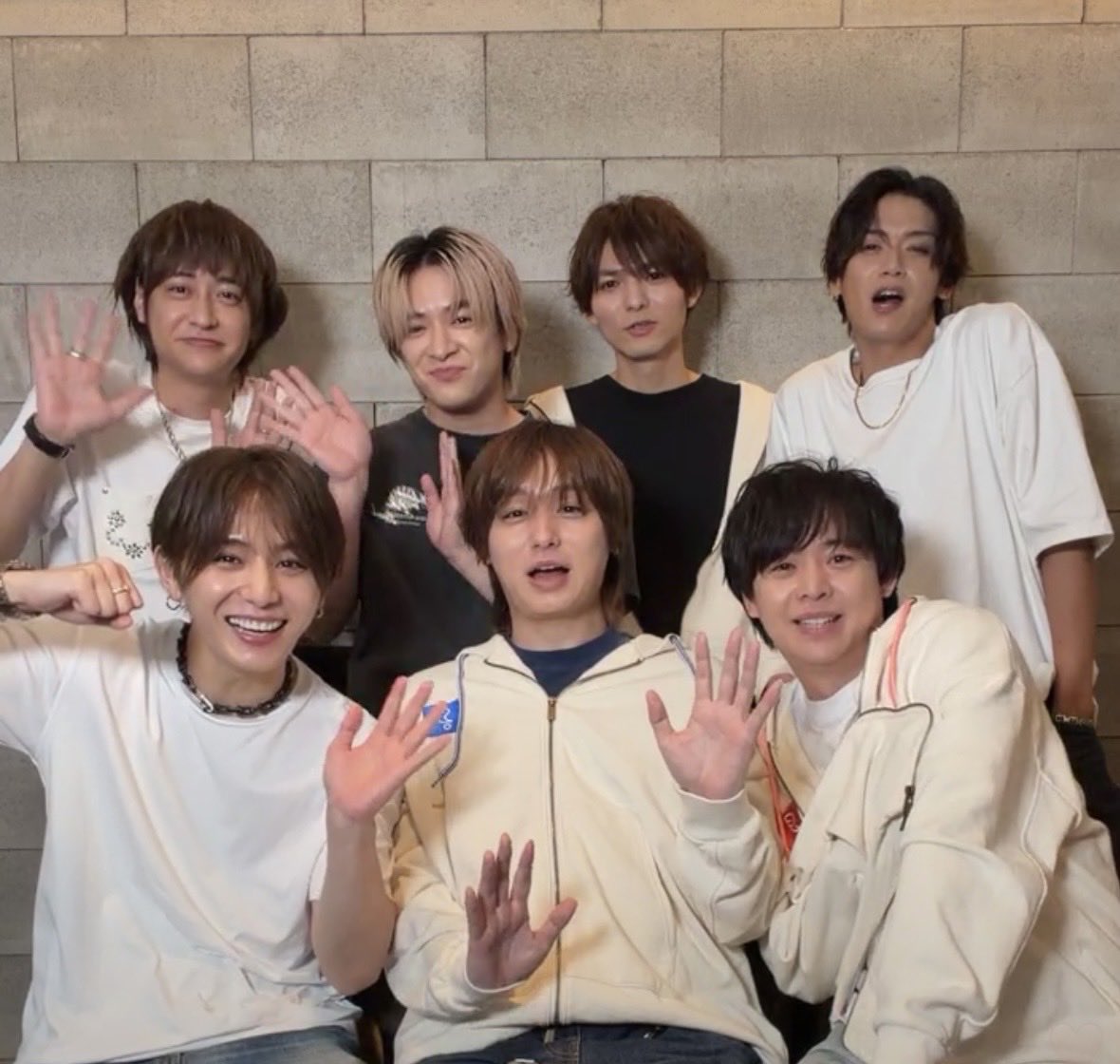 ry0887's tweet photo. 今日もJUMPは平和でした✨✨

#HeySɑyJUMP https://t.co/lWHBloPT6L