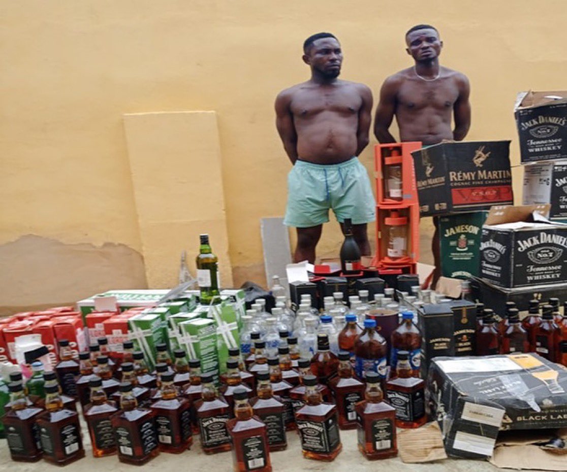 OgbeniDipo's tweet photo. Again, there is a FAKE DRUGS & DRINKS pandemic in Nigeria! FAKE DRUGS manufacturers are killing your mothers and fathers slowly!

There is a FAKE BABY FOOD pandemic in Nigeria! FAKE BABY FOOD manufacturers are poisoning your babies slowly!

YOU are being poisoned slowly. Don’t let them kill you. Support the advocacy against fake drugs and fake drinks! #SayNoToFakeDrugs #SayNoToFakeBeverages #SayNoToFakeProducts