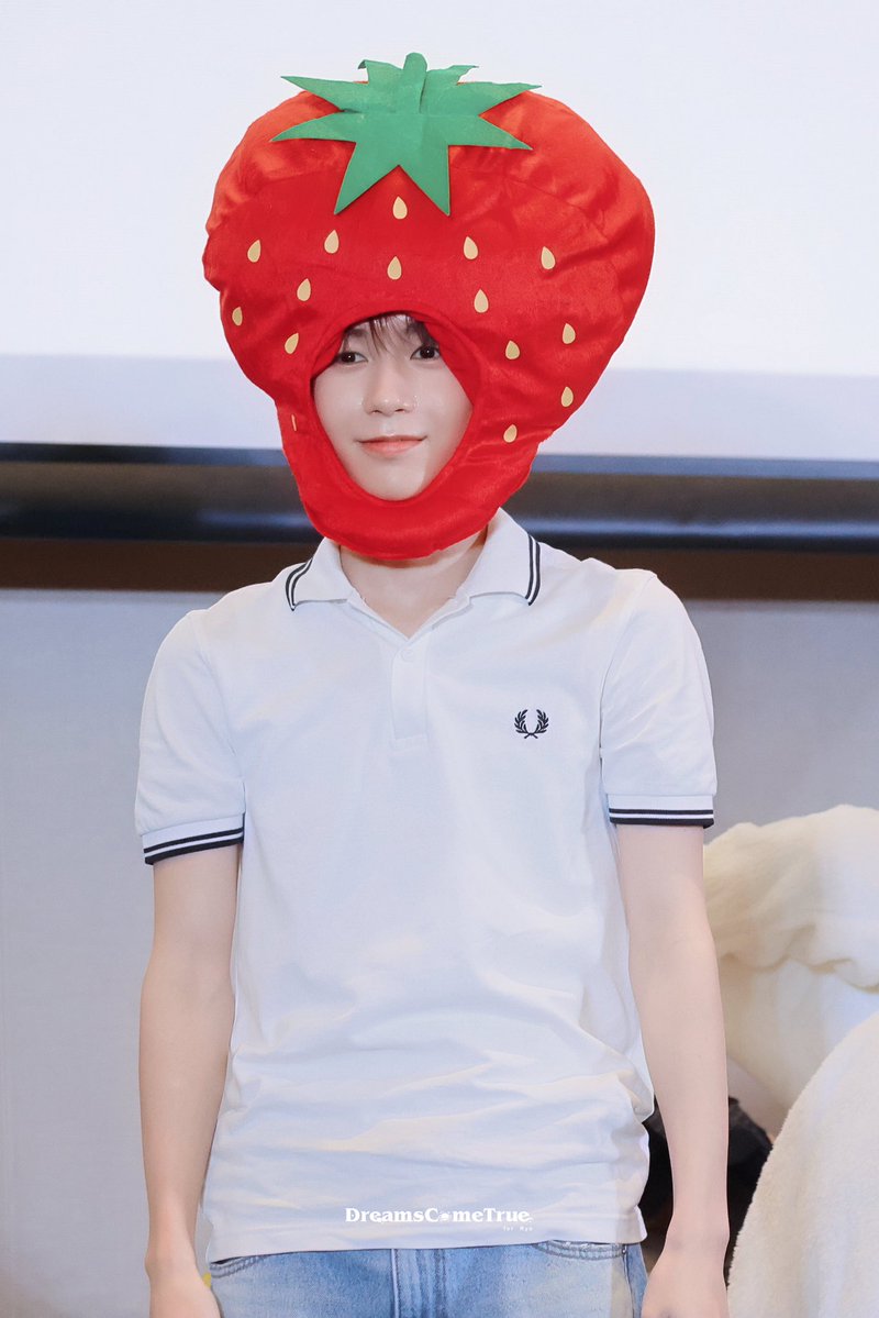 ryobabo's tweet photo. 아 어떡해 졸귀얔ㅋㅋㅋㅋㅋㅋ

딸기료                                   딸기룐룐 https://t.co/jgfBWXQgZ6