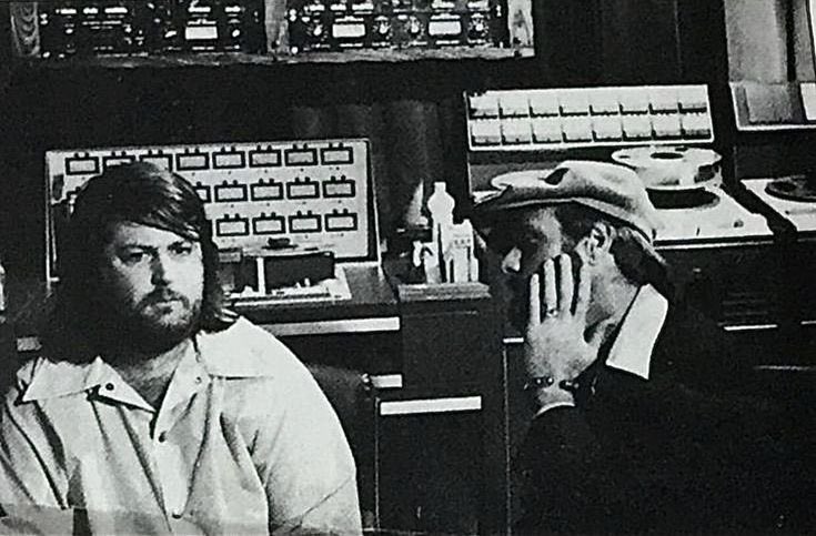 trombonedixie's tweet photo. he thought recording was for one day only! he MAD! https://t.co/YnRrmbfOX8