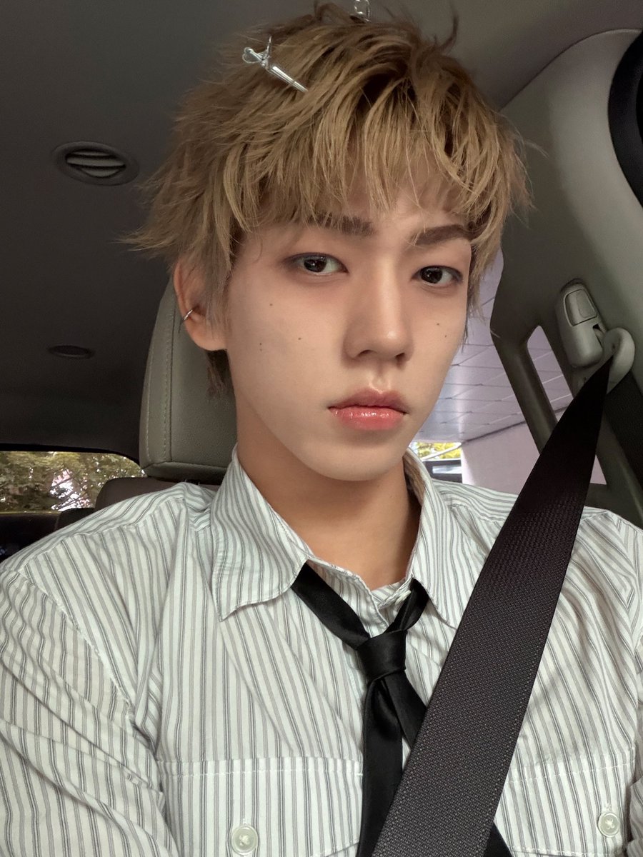 MEMBERS_8TURN's tweet photo. Best driver🚗🚗🚗
(No license)

#8TURN #에잇턴
#해민 #HAEMIN #ヘミン https://t.co/4HqXsqY35G